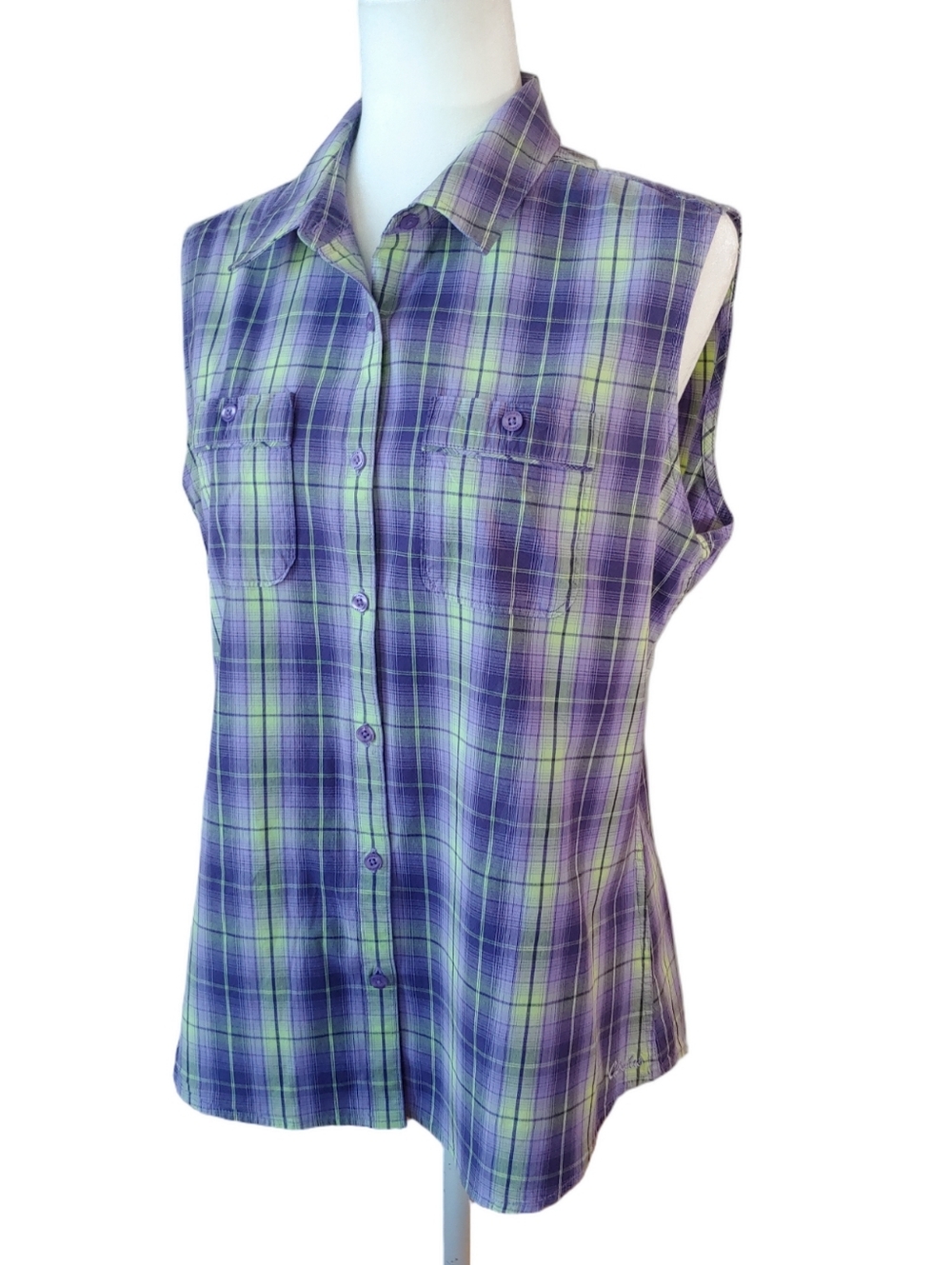 Cabela's Women's Purple and Green Plaid Button Sleeveless Shirt Large